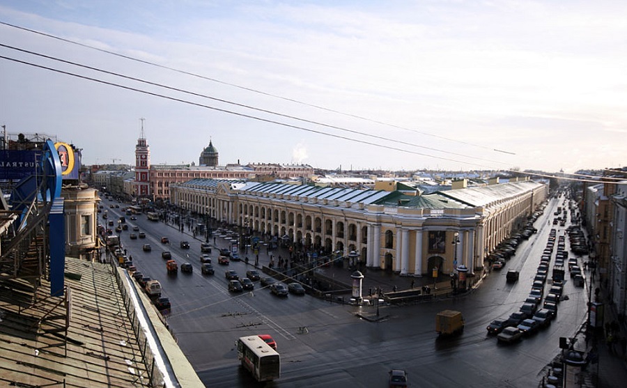 Большой-Гостиный-Двор-в-Петербурге_003